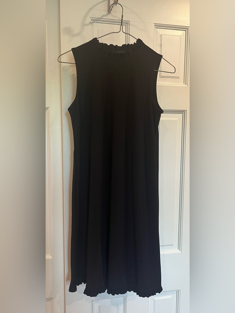 Nicole Miller Black Sleeveless Dress